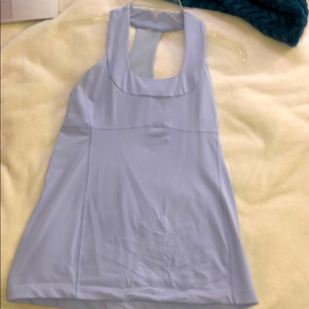 Never worn Lulu tank
